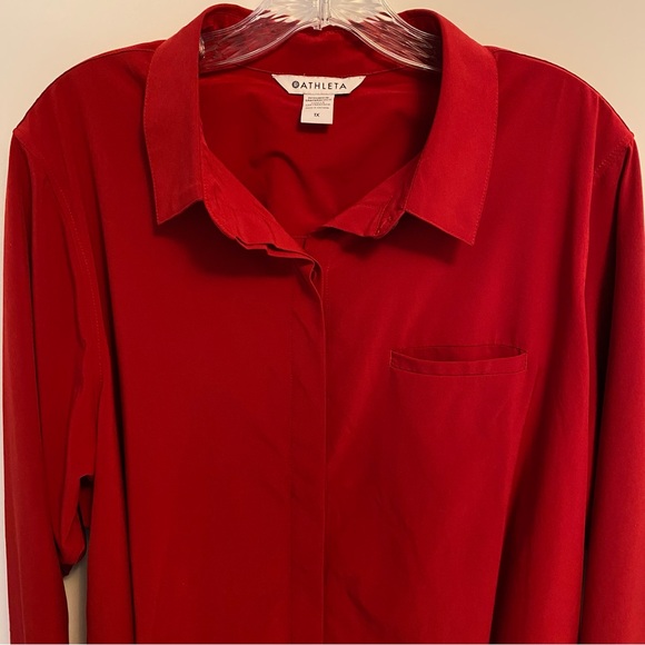 Athleta Women's Urbanite Top Long Sleeve Button Down Shirt Candy Red Size 1X - Picture 2 of 11